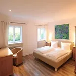 Am 4* غاربسن